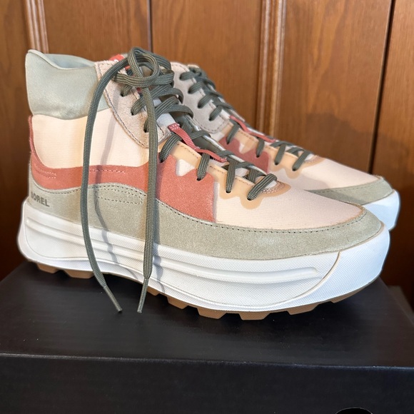NWT Sorel ONA™ 503 Mid Sneaker - Picture 3 of 9